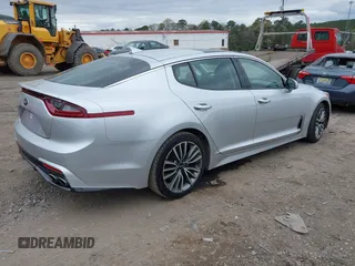 2018 Kia Stinger Premium with VIN KNAE25LA2J6036690, listed as a IAAI auction lot 41838574 with 113,109 mi miles. Bid and sale history available at carsss.com. Image 4.
