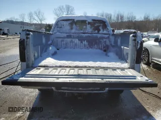 2004 Ford F-150 XLT with VIN 1FTPW14574KD11699, listed as a Copart auction lot 45284345 with 262,186 mi miles and Non Repairable. Bid and sale history available at carsss.com. Image 6.