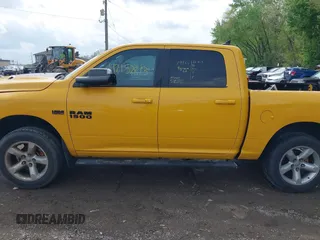 2016 Ram 1500 Sport z VIN 1C6RR7MT5GS322634, wystawiony jako IAAI lot #42152813 z przebiegiem 77 266 mil mil oraz . Historia ofert i sprzedaży dostępna na DreamBid. Obrazek 14.