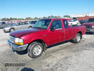 2000 Ford Ranger XL with VIN 1FTYR14VXYTB00914, listed as a IAAI auction lot 41891845 with 186,148 mi miles. Bid and sale history available at carsss.com. Image 2.