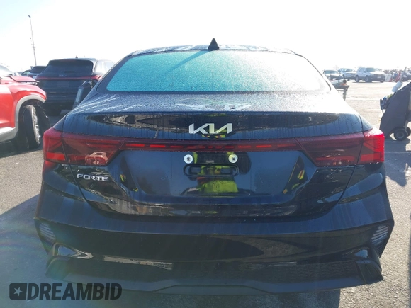 2022 Kia Forte LXS with VIN 3KPF24ADXNE463355, listed as a IAAI auction lot 41614375 with 18,792 mi miles. Bid and sale history available at carsss.com. Image 16.