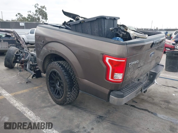 2016 Ford F-150 XL with VIN 1FTEW1CP2GKD24097, listed as a IAAI auction lot 41885019 with Not Provided miles and . Bid and sale history available at carsss.com. Image 3.