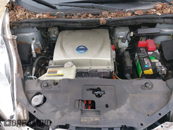 2016 Nissan LEAF S with VIN 1N4AZ0CP2GC301712, listed as a IAAI auction lot 41929753 with 67,265 mi miles. Bid and sale history available at carsss.com. Image 10.