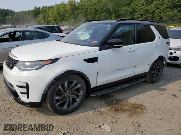 2017 Land Rover Discovery HSE Luxury with VIN SALRHBBV3HA018186, listed as a Copart auction lot 67214224 with Not Provided miles and Salvage Title. Bid and sale history available at carsss.com. Image 1.