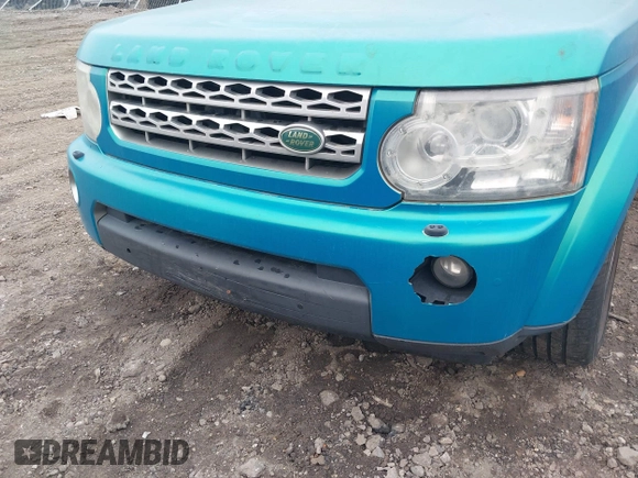 2010 Land Rover LR4 HSE with VIN SALAG2D41AA541314, listed as a IAAI auction lot 41927725 with Not Provided miles and . Bid and sale history available at DreamBid. Image 6.