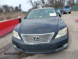 2010 Lexus LS 460 with VIN JTHBL5EF0A5091980, listed as a IAAI auction lot 41598197 with 230,278 mi miles. Bid and sale history available at carsss.com. Image 12.