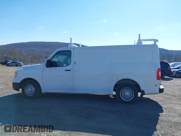 2014 Nissan NV S z VIN 1N6BF0KXXEN107999, wystawiony jako IAAI lot #40969864 z przebiegiem 161 431 mil mil oraz . Historia ofert i sprzedaży dostępna na DreamBid. Obrazek 14.