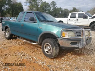 1997 Ford F-150 XL with VIN 1FTDX1869VKB05501, listed as a Copart auction lot 88164845 with 146,840 mi miles and Salvage Title. Bid and sale history available at carsss.com. Image 4.