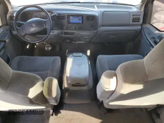 2003 Ford F-250 XL with VIN 1FTNW21S63EC36496, listed as a Copart auction lot 88551695 with 256,668 mi miles and Salvage title. Bid and sale history available at DreamBid. Image 8.