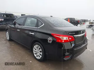 2016 Nissan Sentra SR with VIN 3N1AB7AP8GL652383, listed as a IAAI auction lot 42111211 with 140,984 mi miles and . Bid and sale history available at DreamBid. Image 3.