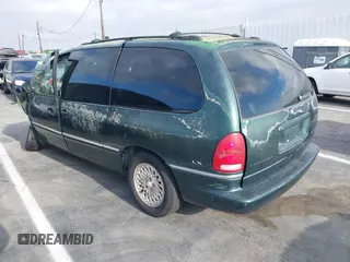 1997 Chrysler Town & Country LXi with VIN 1C4GP54L1VB213059, listed as a IAAI auction lot 39378181 with 1 mi miles. Bid and sale history available at carsss.com. Image 3.