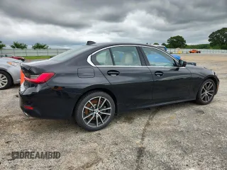 2020 BMW 3 Series 330i xDrive with VIN 3MW5R7J05L8B25148, listed as a Copart auction lot 64820425 with 110,833 mi miles and Non repairable. Bid and sale history available at DreamBid. Image 3.