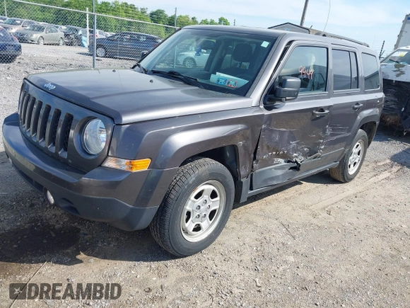 2017 Jeep Patriot Sport z VIN 1C4NJPBB1HD172598, wystawiony jako IAAI lot #42209949 z przebiegiem 65 560 mil mil oraz . Historia ofert i sprzedaży dostępna na DreamBid. Obrazek 18.