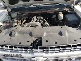 2008 Chevrolet Silverado 3500HD SRW Work Truck with VIN 1GCHC33K48F100412, listed as a Copart auction lot 44030635 with 275,913 mi miles and Salvage Title. Bid and sale history available at carsss.com. Image 12.