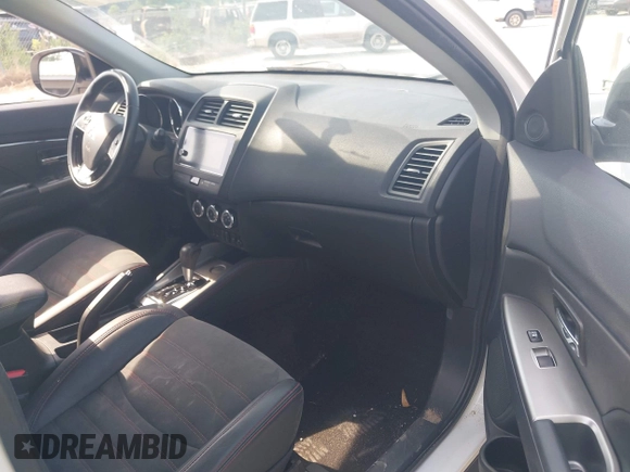 2018 Mitsubishi Outlander SE with VIN JA4AP3AW0JZ026707, listed as a IAAI auction lot 42171726 with 89,660 mi miles and . Bid and sale history available at DreamBid. Image 5.
