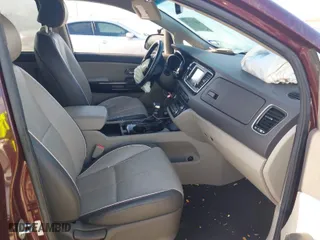 2018 Kia Sedona EX with VIN KNDMC5C14J6379626, listed as a IAAI auction lot 41774979 with 58,710 mi miles. Bid and sale history available at carsss.com. Image 5.