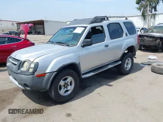 2002 Nissan Xterra XE z VIN 5N1ED28T12C515316, wystawiony jako IAAI lot #42478360 z przebiegiem 210 979 mil mil oraz . Historia ofert i sprzedaży dostępna na DreamBid. Obrazek 2.