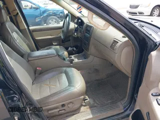 2004 Ford Explorer with VIN 1FMDU84W44ZA40176, listed as a IAAI auction lot 42697376 with 172,723 mi miles and . Bid and sale history available at DreamBid. Image 5.