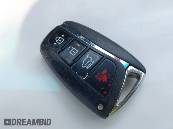 2014 Hyundai Santa Fe with VIN 5XYZUDLB9EG156555, listed as a IAAI auction lot 42721070 with 349,412 mi miles and . Bid and sale history available at DreamBid. Image 11.