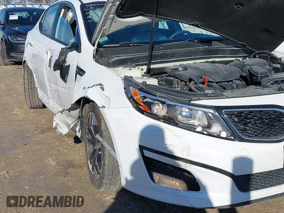 2015 Kia Optima LX with VIN KNAGM4A73F5600350, listed as a IAAI auction lot 41811976 with 154,924 mi miles. Bid and sale history available at carsss.com. Image 15.