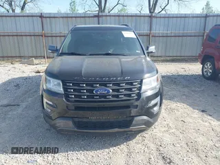 2017 Ford Explorer XLT с VIN 1FM5K8D84HGC45915, выставлен на аукционе IAAI как лот 42088691 с пробегом 162 159 миль миль и . История ставок и продаж доступна на DreamBid. Изображение 13.
