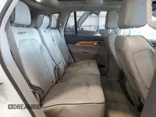 2013 Lincoln MKX z VIN 2LMDJ8JKXDBL40838, wystawiony jako Copart lot #52504995 z przebiegiem 106 211 mil mil oraz Czysty tytuł • Clean title. Historia ofert i sprzedaży dostępna na DreamBid. Obrazek 11.