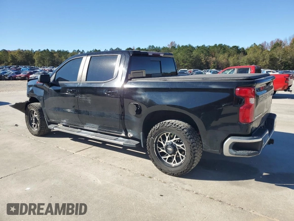 2020 Chevrolet Silverado 1500 LT with VIN 1GCUYDEDXLZ253923, listed as a Copart auction lot 82211904 with 95,574 mi miles and Salvage Title. Bid and sale history available at DreamBid. Image 2.
