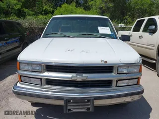1997 Chevrolet C/K 1500 with VIN 1GCEC19R0VE225713, listed as a IAAI auction lot 41990404 with 408,387 mi miles. Bid and sale history available at carsss.com. Image 12.