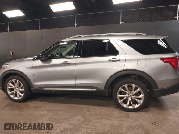 2022 Ford Explorer Platinum с VIN 1FM5K8HW3NNA10499, выставлен на аукционе IAAI как лот 42436872 с пробегом 30 186 миль миль и . История ставок и продаж доступна на DreamBid. Изображение 15.