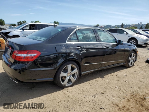 2010 Mercedes-Benz E 350 Luxury с VIN WDDHF5GB3AA221521, выставлен на аукционе Copart как лот 57143945 с пробегом Не указан миль и Списание • Salvage title. История ставок и продаж доступна на DreamBid. Изображение 3.