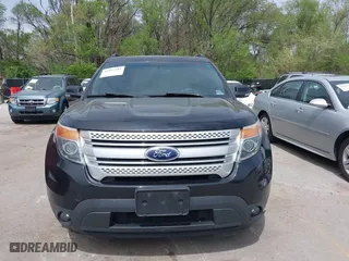 2014 Ford Explorer XLT with VIN 1FM5K8D85EGC27757, listed as a IAAI auction lot 41997381 with 154,397 mi miles. Bid and sale history available at carsss.com. Image 12.