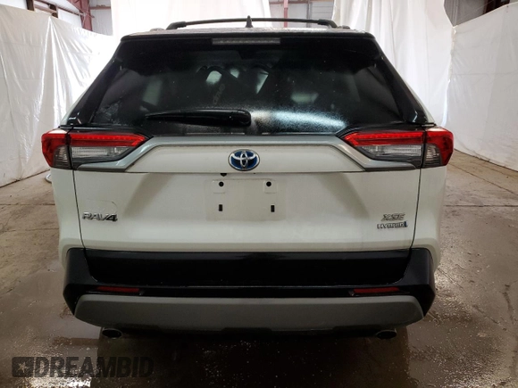 2021 Toyota RAV4 Hybrid XSE with VIN 2T3E6RFV5MW017938, listed as a Copart auction lot 47437045 with 39,149 mi miles and Clean title. Bid and sale history available at DreamBid. Image 6.