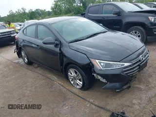 2020 Hyundai Elantra SEL z VIN 5NPD84LF4LH564792, wystawiony jako IAAI lot #42490983 z przebiegiem 32 927 mil mil oraz . Historia ofert i sprzedaży dostępna na DreamBid. Obrazek 1.