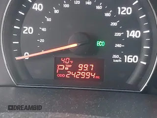 2015 Kia Sorento LX with VIN 5XYKTDA68FG582720, listed as a IAAI auction lot 41872473 with 242,994 mi miles. Bid and sale history available at carsss.com. Image 15.