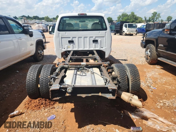 2008 Ford F-450 XL z VIN 1FDXF47R08EE56101, wystawiony jako Copart lot #64378555 z przebiegiem 51 314 mil mil oraz Czysty tytuł • Clean title. Historia ofert i sprzedaży dostępna na DreamBid. Obrazek 6.