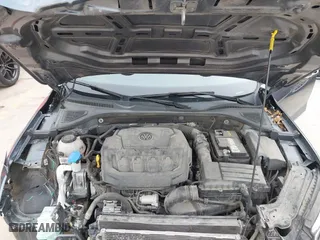 2021 Volkswagen Passat 2.0T R-Line with VIN 1VWMA7A30MC010884, listed as a IAAI auction lot 41299658 with 87,018 mi miles. Bid and sale history available at carsss.com. Image 10.