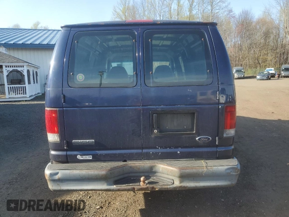 2006 Ford Econoline Cargo с VIN 1FTRE14W86HB02458, выставлен на аукционе Copart как лот 52862295 с пробегом 311 513 миль миль и Списание • Salvage title. История ставок и продаж доступна на DreamBid. Изображение 6.