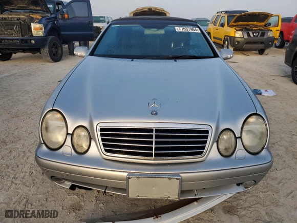 2000 Mercedes-Benz CLK-Class with VIN WDBLK70G3YT028400, listed as a Copart auction lot 77657964 with 0 mi miles and Salvage Title. Bid and sale history available at carsss.com. Image 5.