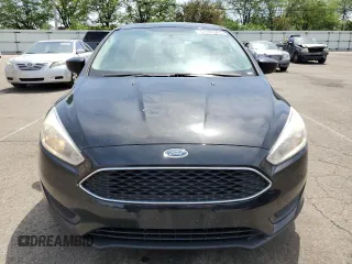 2018 Ford Focus SE z VIN 1FADP3F2XJL276652, wystawiony jako Copart lot #57499965 z przebiegiem 112 388 mil mil oraz Szkoda całkowita • Salvage title. Historia ofert i sprzedaży dostępna na DreamBid. Obrazek 5.