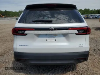 2024 Toyota Highlander Hybrid XLE z VIN 5TDACAB52RS028855, wystawiony jako Copart lot #56108855 z przebiegiem 4630 mil mil oraz Szkoda całkowita • Salvage title. Historia ofert i sprzedaży dostępna na DreamBid. Obrazek 6.