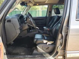 2008 Jeep Commander Limited with VIN 1J8HG58N18C186159, listed as a Copart auction lot 68495334 with 152,326 mi miles and Salvage Title. Bid and sale history available at carsss.com. Image 7.