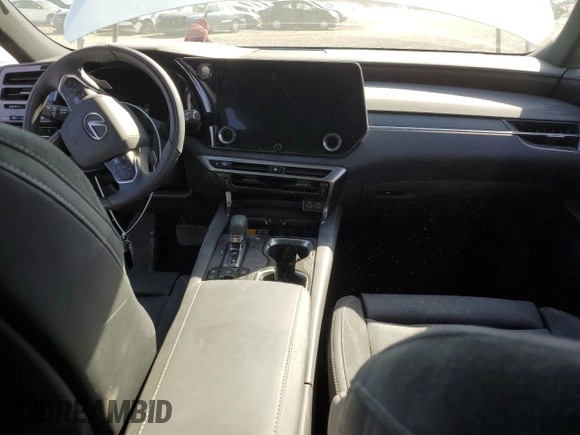 2024 Lexus RX with VIN 2T2BAMCA9RC060925, listed as a Copart auction lot 47474415 with 4,303 mi miles and Salvage Title. Bid and sale history available at carsss.com. Image 8.