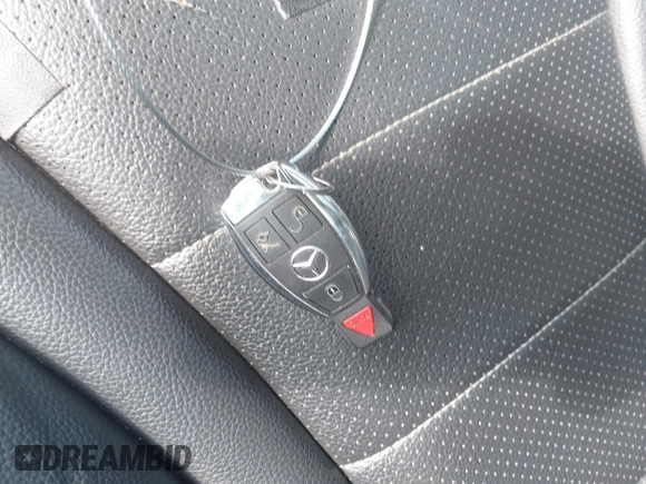 2018 Mercedes-Benz C 300 с VIN WDDWF4JB3JR403019, выставлен на аукционе IAAI как лот 42660482 с пробегом 96 374 миль миль и . История ставок и продаж доступна на DreamBid. Изображение 11.