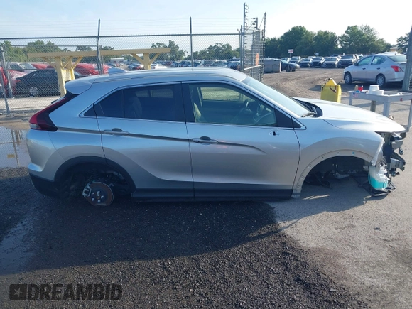 2024 Mitsubishi Eclipse Cross SE with VIN JA4ATWAA7RZ058728, listed as a IAAI auction lot 42476292 with 6,594 mi miles and . Bid and sale history available at DreamBid. Image 12.