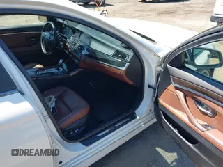 2013 BMW 5 Series 535i with VIN WBAFR7C54DC819983, listed as a IAAI auction lot 42141306 with 135,938 mi miles and . Bid and sale history available at carsss.com. Image 5.