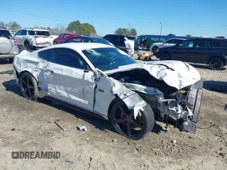 2015 Ford Mustang GT with VIN 1FA6P8CF6F5354045, listed as a IAAI auction lot 41727781 with 105,448 mi miles and . Bid and sale history available at carsss.com. Image 1.