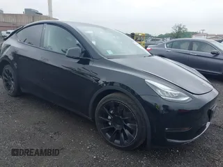 2022 Tesla Model Y Long Range z VIN 7SAYGDEE4NF436212, wystawiony jako IAAI lot #42269090 z przebiegiem 66 430 mil mil oraz . Historia ofert i sprzedaży dostępna na DreamBid. Obrazek 1.