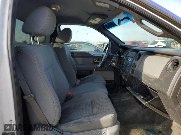 2014 Ford F-150 XL with VIN 1FTMF1CM2EKD70205, listed as a Copart auction lot 43963335 with 214,912 mi miles and Salvage title. Bid and sale history available at DreamBid. Image 10.
