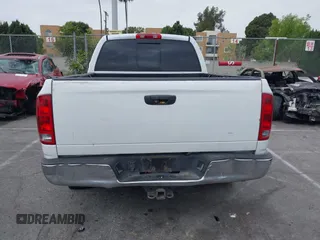 2003 Dodge 1500 ST z VIN 1D7HA18D03S241651, wystawiony jako IAAI lot #42037511 z przebiegiem 138 934 mil mil oraz . Historia ofert i sprzedaży dostępna na DreamBid. Obrazek 16.