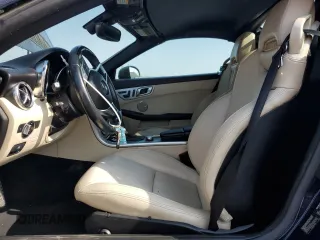 2013 Mercedes-Benz SLK 250 с VIN WDDPK4HA8DF061036, выставлен на аукционе Copart как лот 55662795 с пробегом 110 212 миль миль и Списание • Salvage title. История ставок и продаж доступна на DreamBid. Изображение 7.